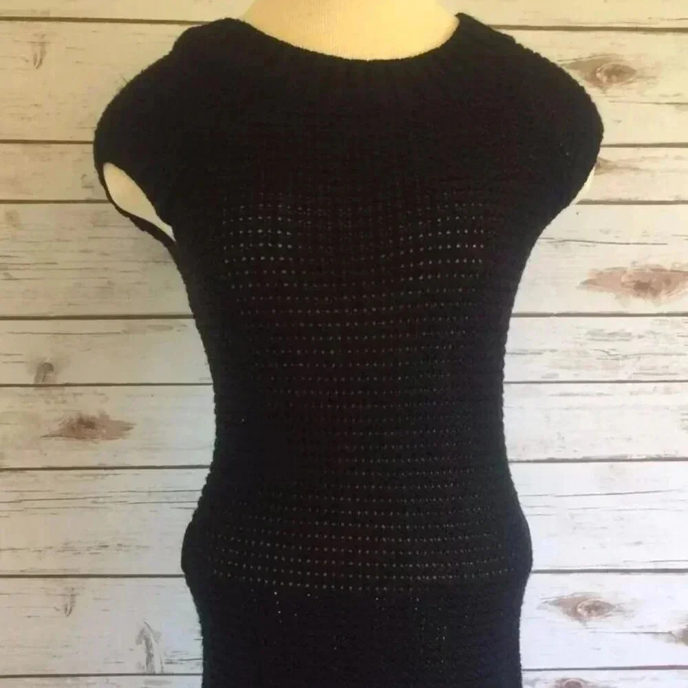 J J BASICS Women Cap Sleeve Above the Knee Black Knit Sweater Dress Size Small